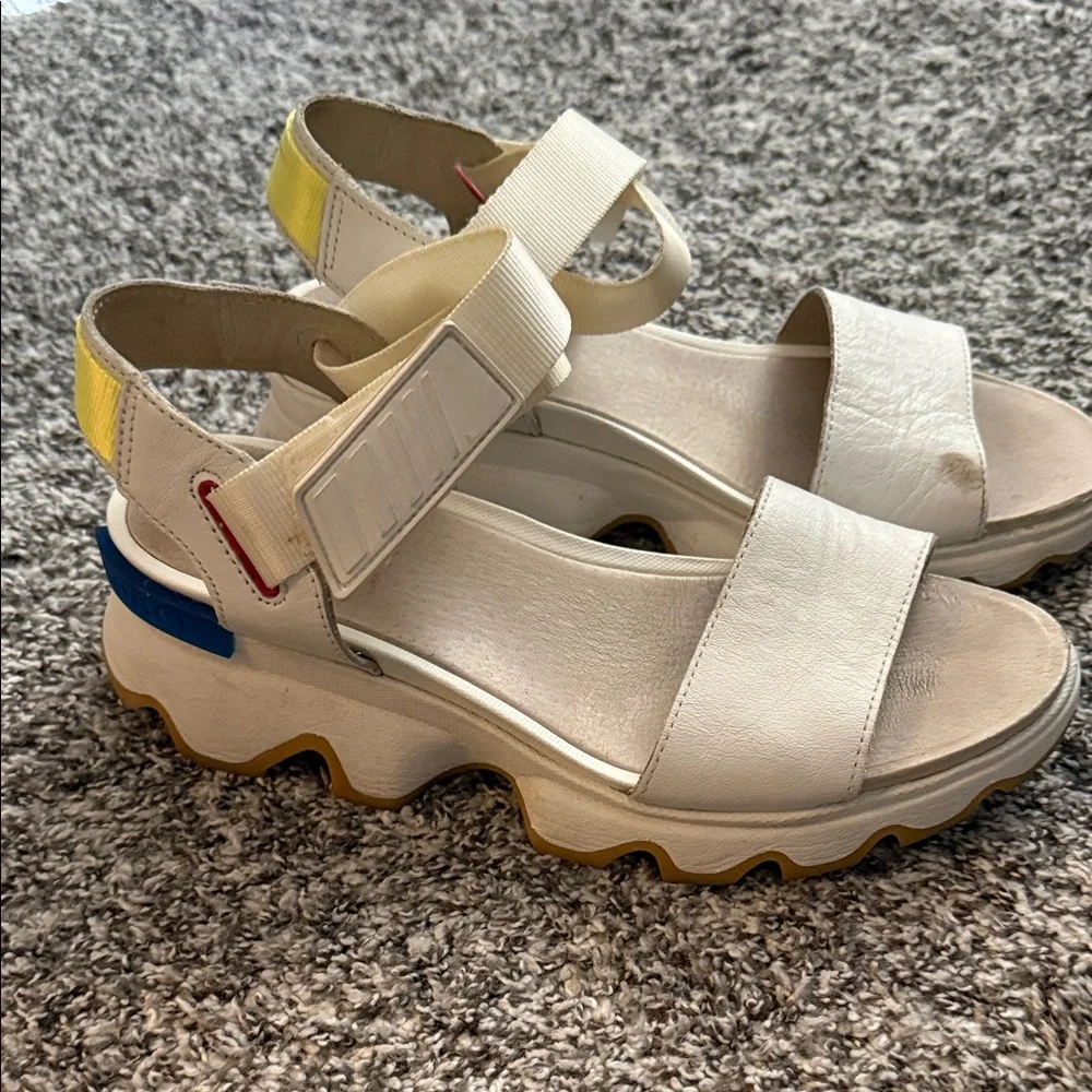 Sorel Kinetic Bone Sandal - Size 8.5 - Picture 1 of 3